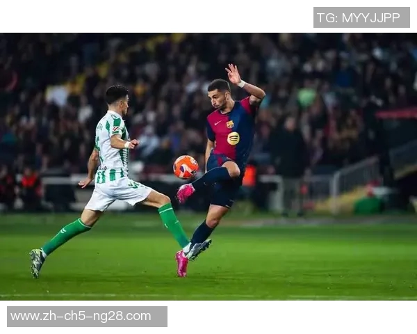 西甲巅峰对决：瓦伦西亚主场迎战塞维利亚力争反弹之战